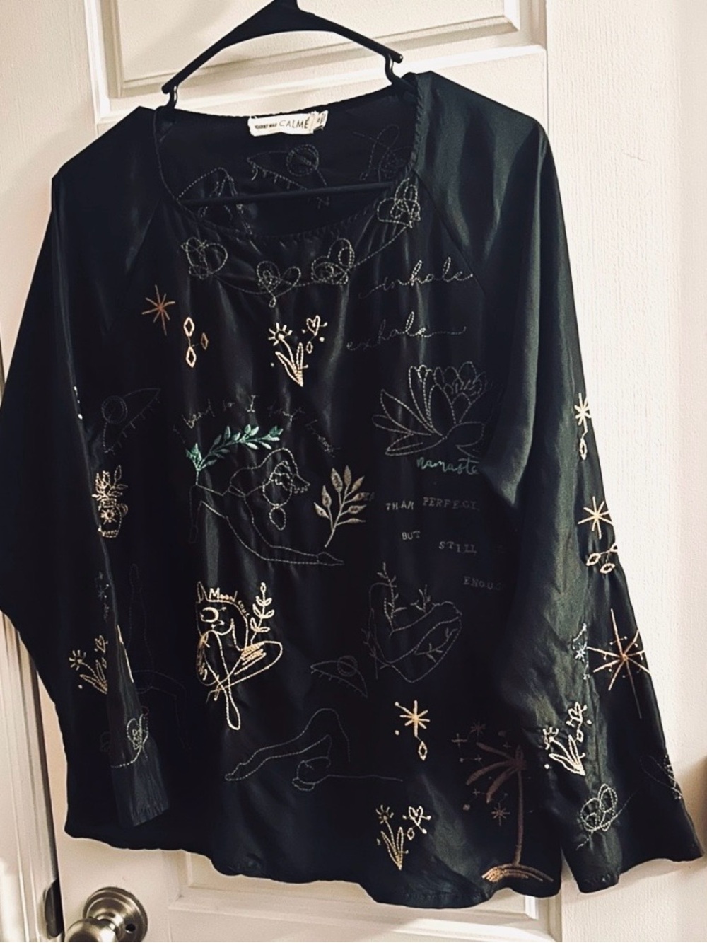 Johnny Was CALME Silk Yogi Blouse Celestial Line Art Embroidery Black XS